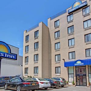 Days Inn By Wyndham Brooklyn